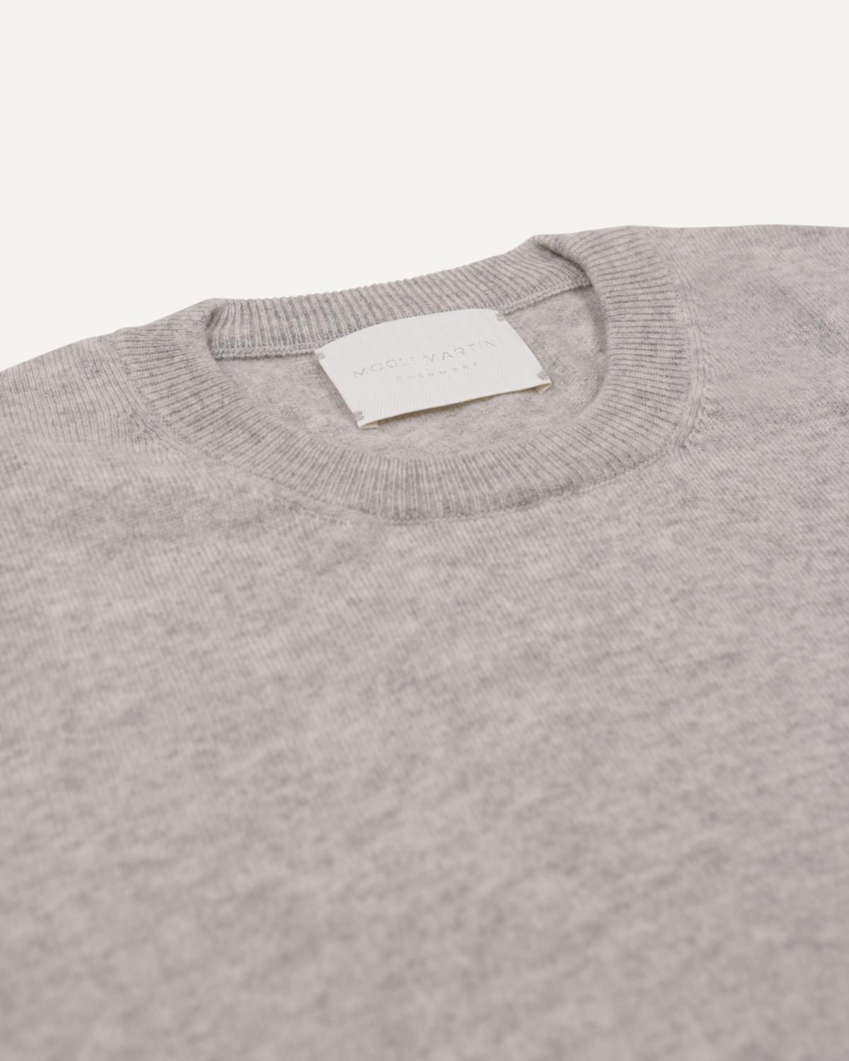Kaschmir Rundhals Pullover für Herren in Wolfsgrau von MOGLI & MARTINI #farbe_wolfsgrau