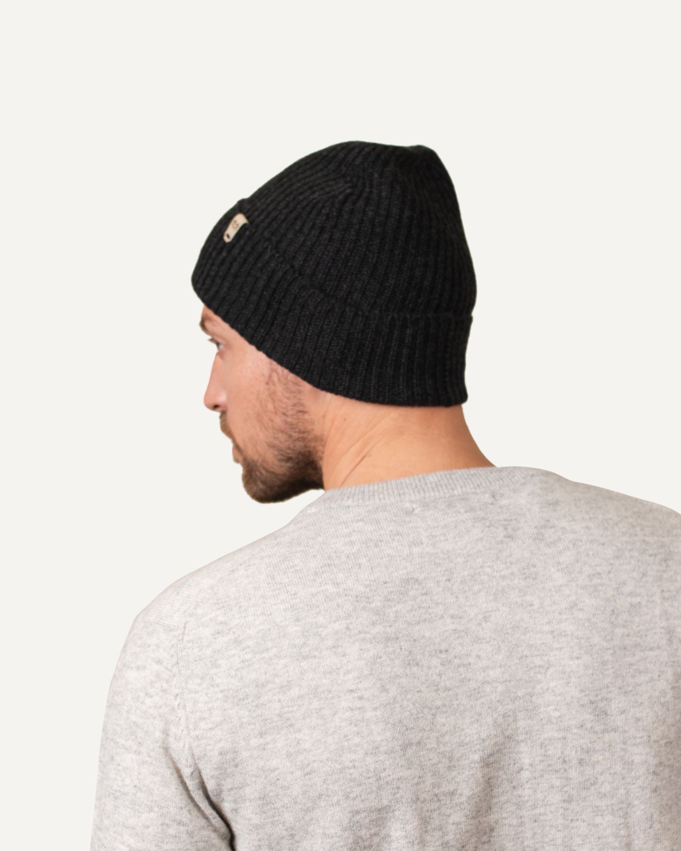 Cashmere knitted hat