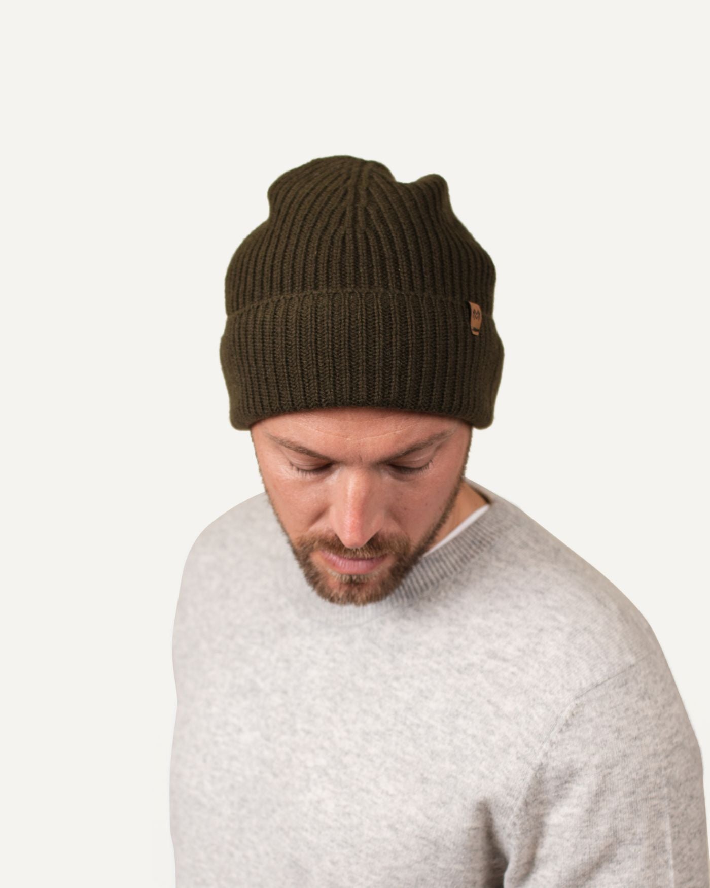 Cashmere knitted hat