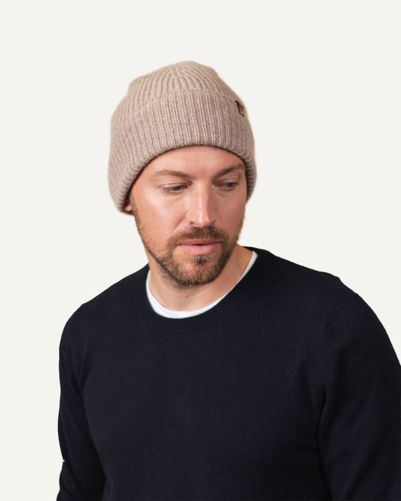 Cashmere knitted hat