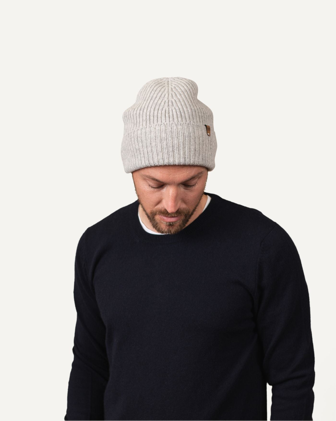 Cashmere knitted hat