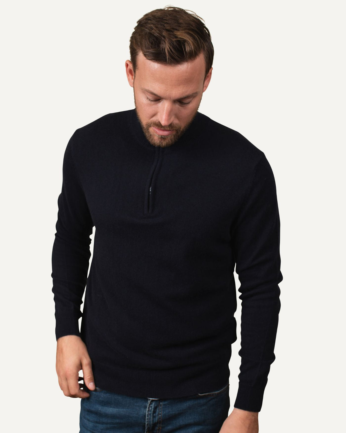 Kaschmir Troyer für Herren in Tiefblau von MOGLI & MARTINI #farbe_tiefblau