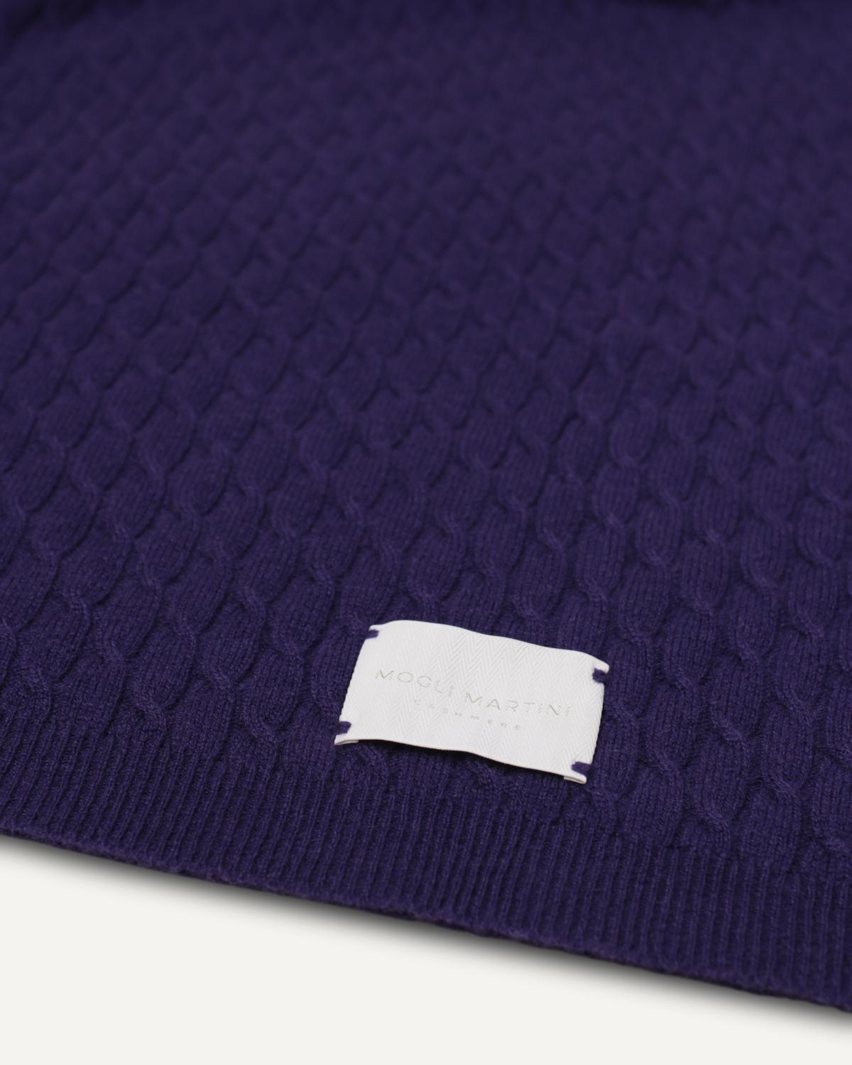 Kaschmir Kuscheldecke in Ultramarin von MOGLI & MARTINI #farbe_ultramarin