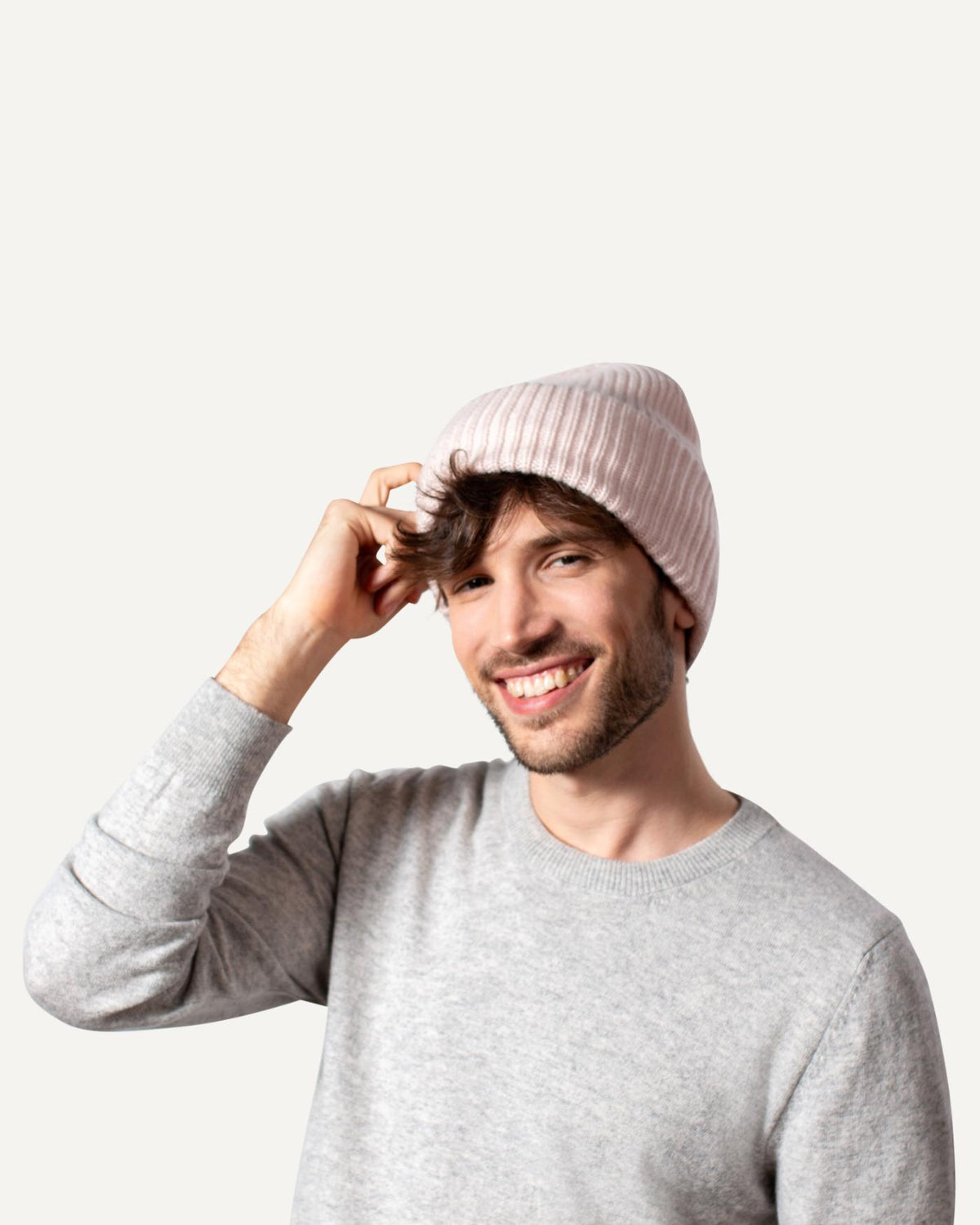 Oversize Kaschmir Mütze für Herren in Zartrosa von MOGLI & MARTINI #farbe_zartrosa