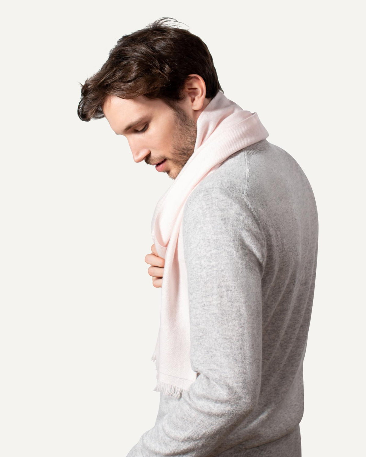 Woven cashmere scarf in pink for men by MOGLI & MARTINI #colour_pale pink
