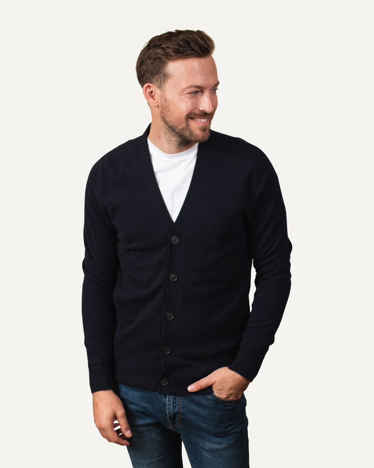 Mens cashmere cardigan in deep blue by MOGLI & MARTINI #colour_deep_blue