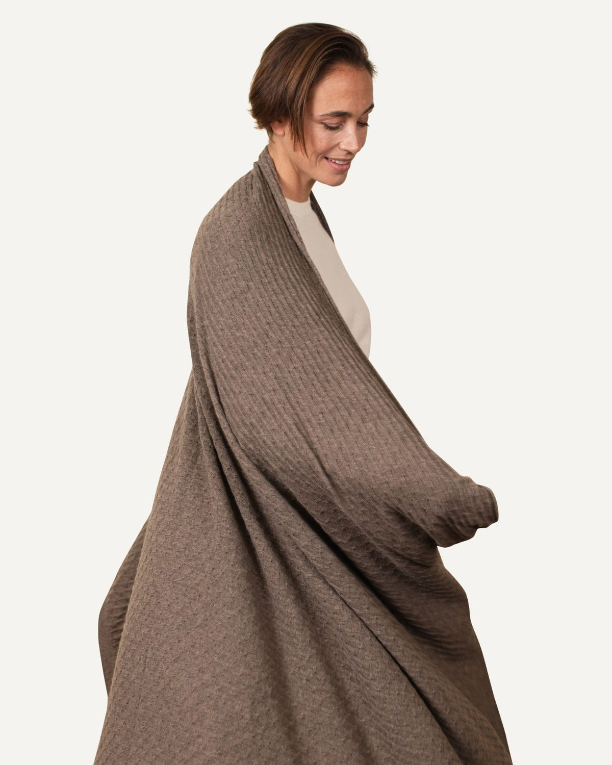 Kaschmir Kuscheldecke in Kakao von MOGLI & MARTINI #farbe_kakao
