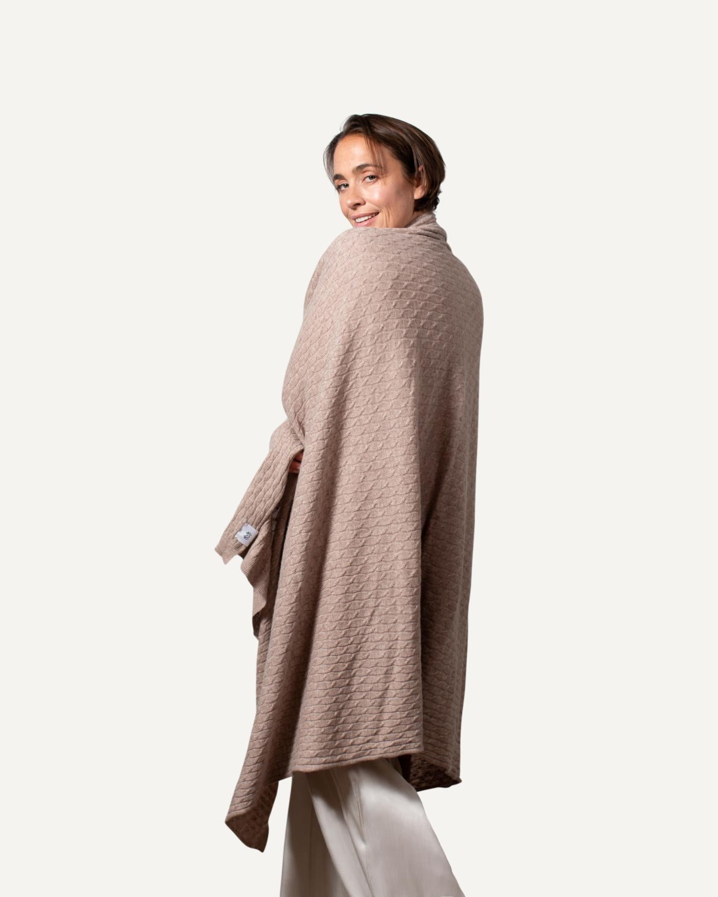 Cashmere blanket