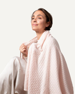 Cashmere blanket