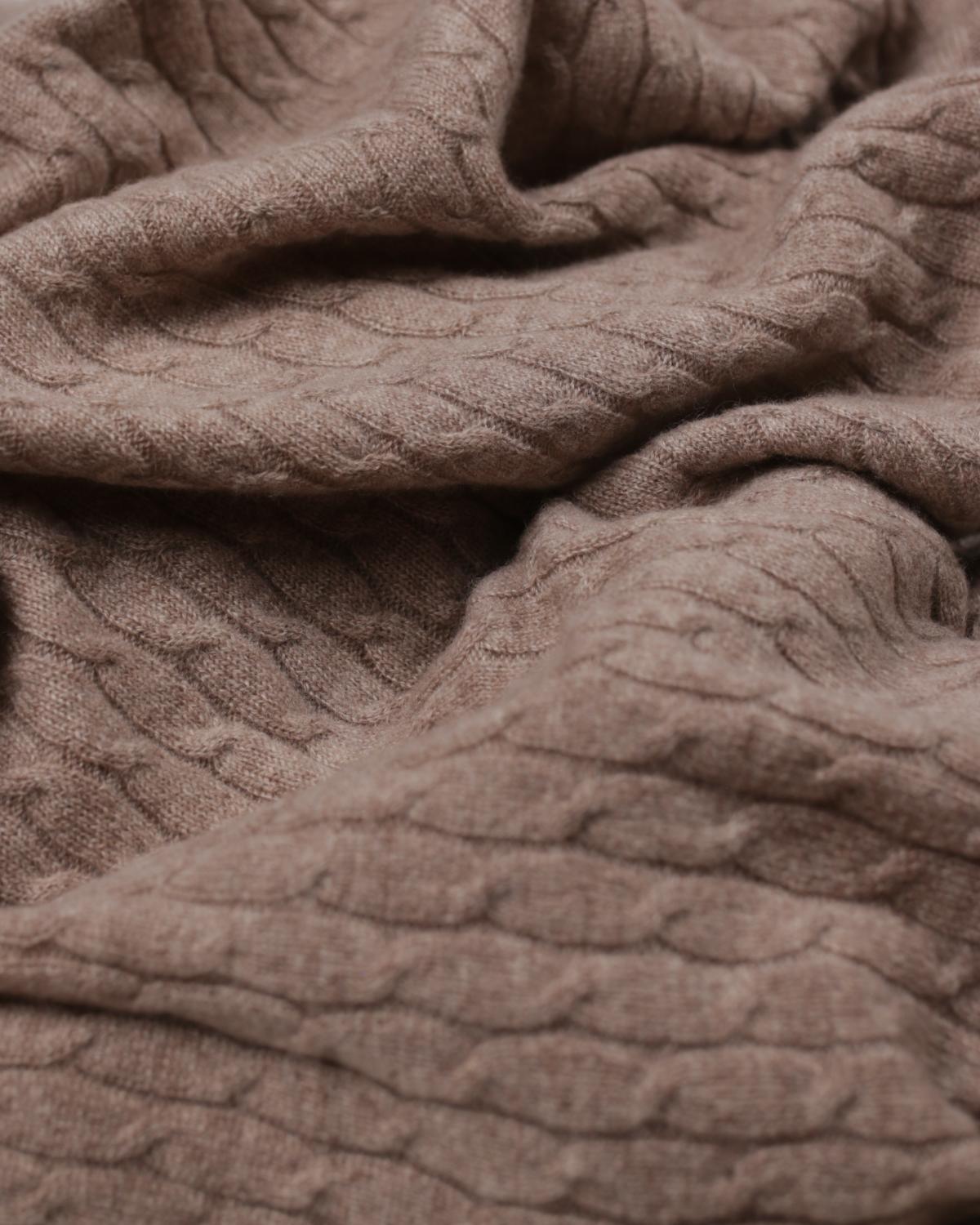 Kaschmir Kuscheldecke in Marmor von MOGLI & MARTINI #farbe_marmor