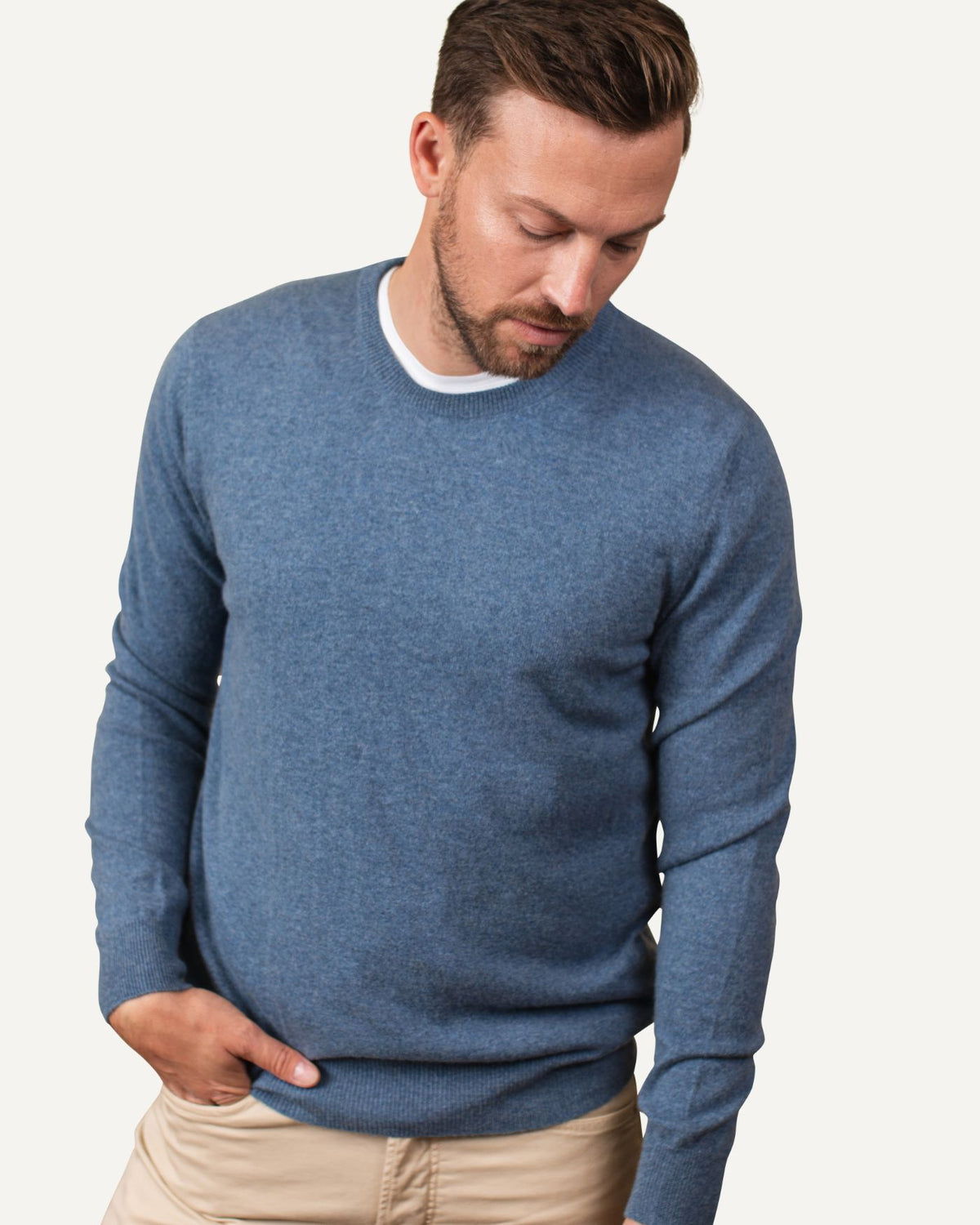 Kaschmir Rundhals Pullover für Herren in Indigo von MOGLI & MARTINI #farbe_indigo