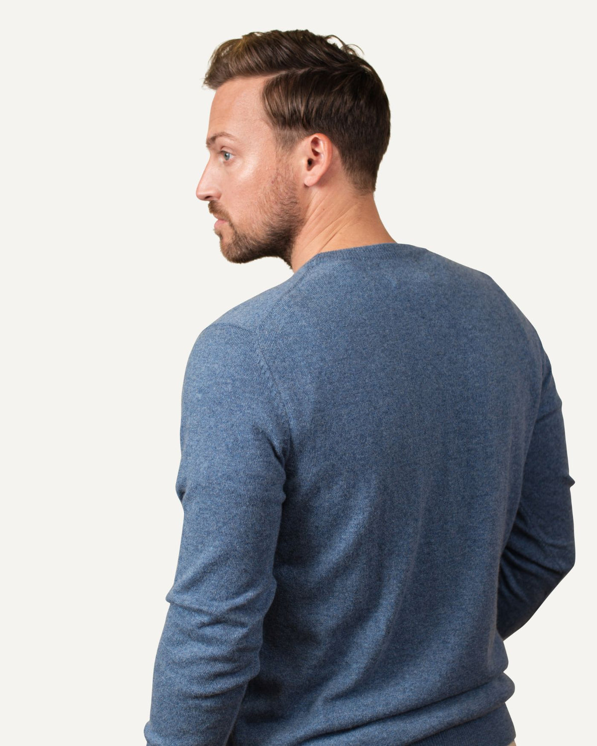 Kaschmir Rundhals Pullover für Herren in Indigo von MOGLI & MARTINI #farbe_indigo