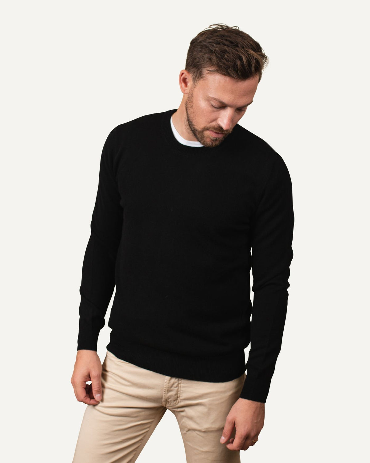 Kaschmir Rundhals Pullover für Herren in Schwarz von MOGLI & MARTINI #farbe_schwarz