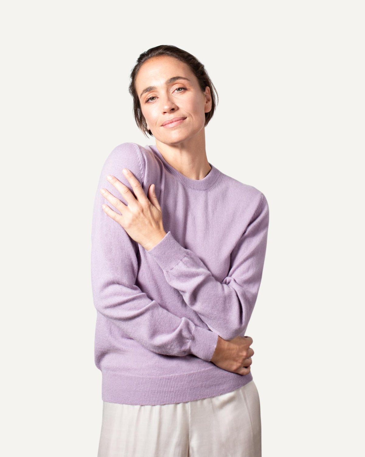 Ladies cashmere jumper in lilac by MOGLI & MARTINI #colour_lilac
