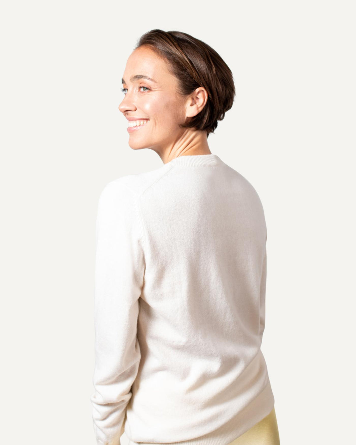 Kaschmir Rundhals Pullover für Damen in Naturweiß von MOGLI & MARTINI #farbe_naturweiß