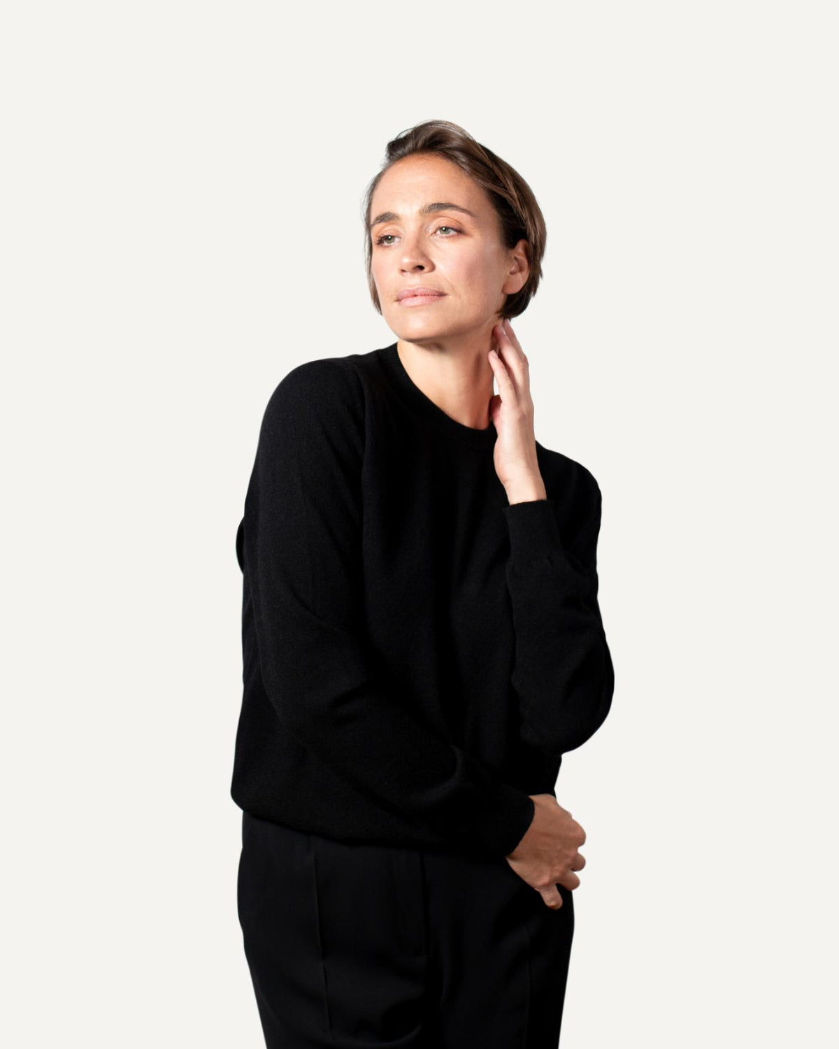 Kaschmir Rundhals Pullover für Damen in Schwarz von MOGLI & MARTINI #farbe_schwarz