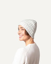 Ladies cashmere rib knit beanie in light grey by MOGLI & MARTINI #colour_ice_grey