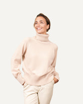 Cashmere turtleneck sweater for women in beige by MOGLI & MARTINI #color_sand