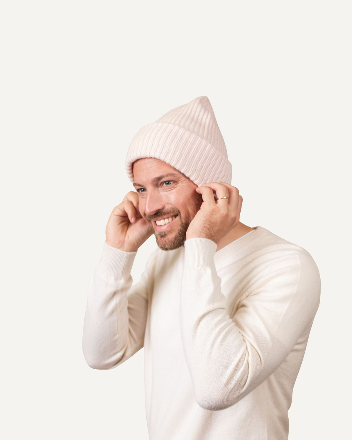 Oversize Kaschmir Mütze für Herren in Zartrosa von MOGLI & MARTINI #farbe_zartrosa